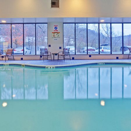 Holiday Inn Express Winfield - Teays Valley Hurricane Удобства фото