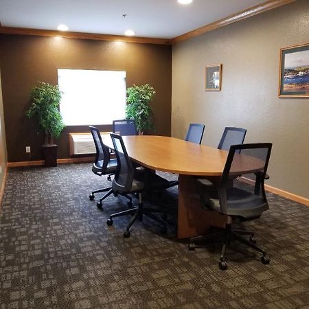 Holiday Inn Express Winfield - Teays Valley Hurricane Экстерьер фото