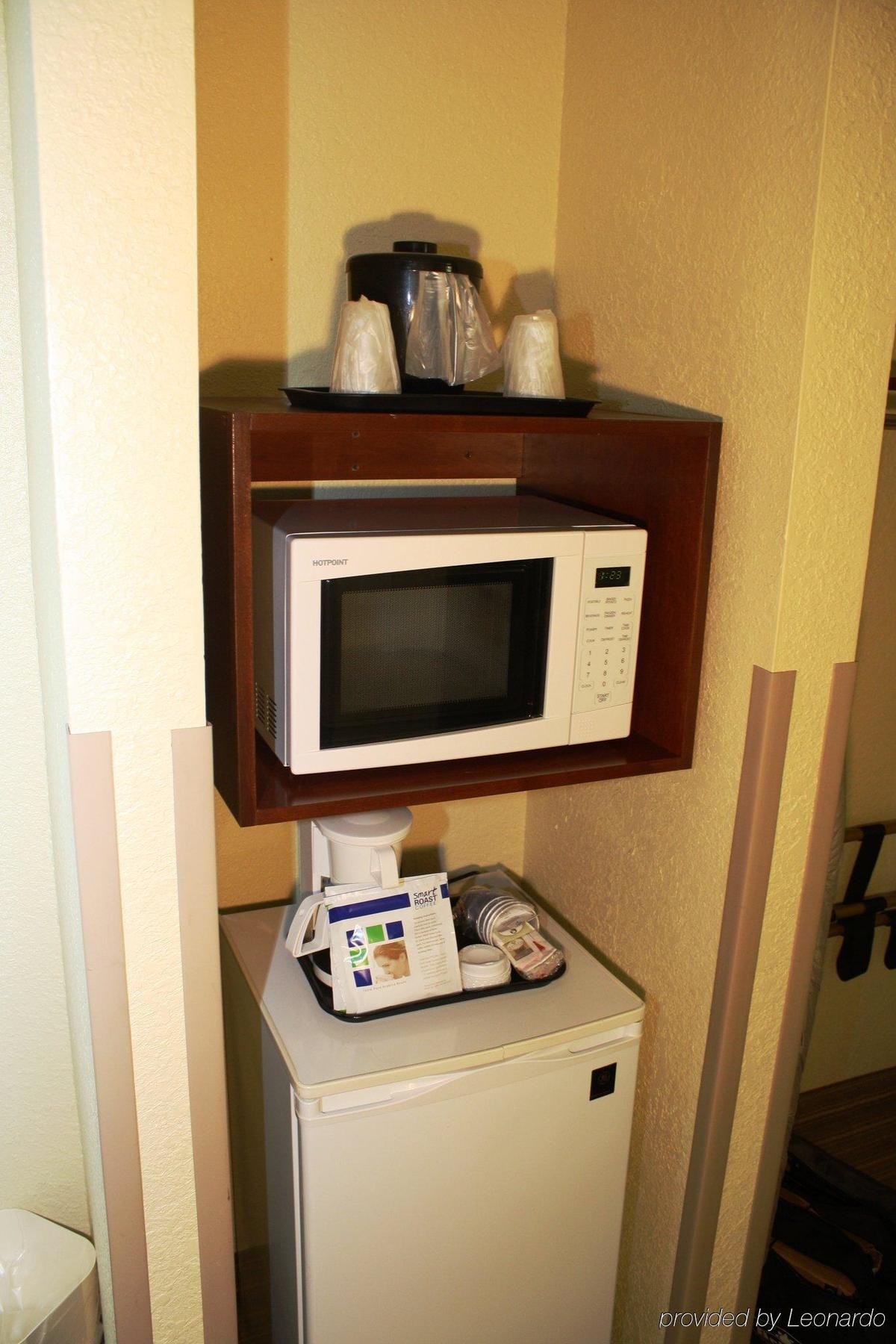 Holiday Inn Express Winfield - Teays Valley Hurricane Экстерьер фото