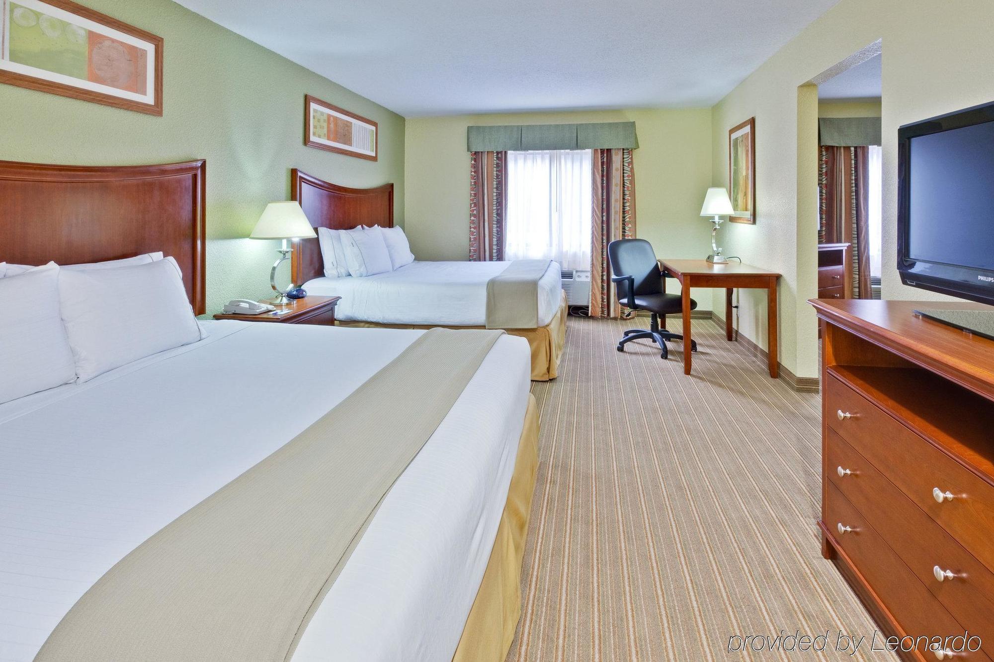 Holiday Inn Express Winfield - Teays Valley Hurricane Номер фото